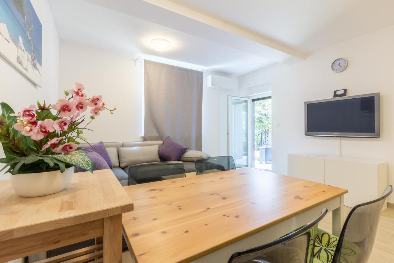 באסקה Apartments Vugrinec With Terrace מראה חיצוני תמונה