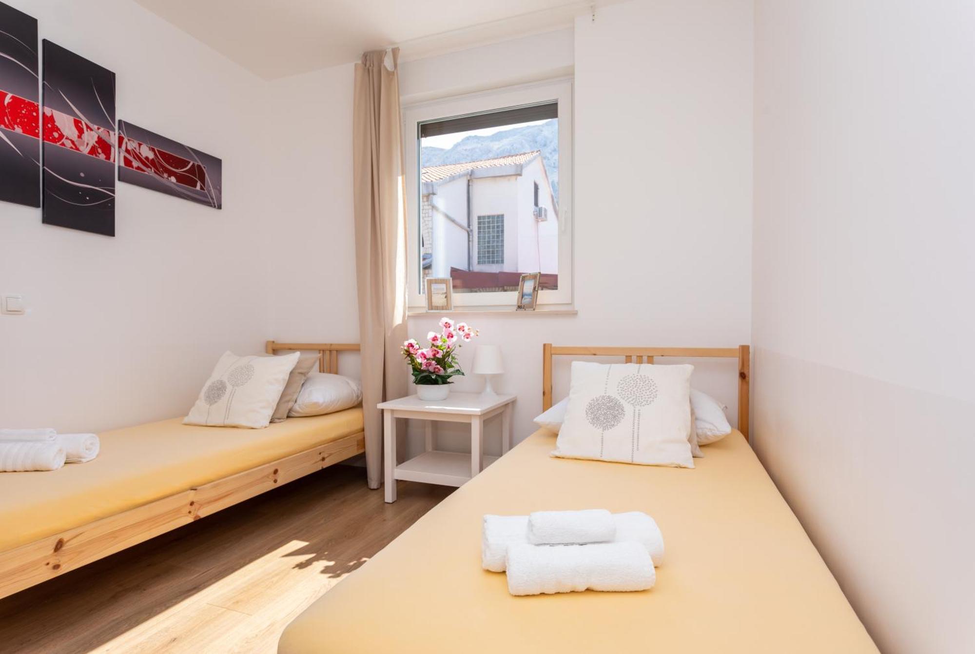 באסקה Apartments Vugrinec With Terrace מראה חיצוני תמונה